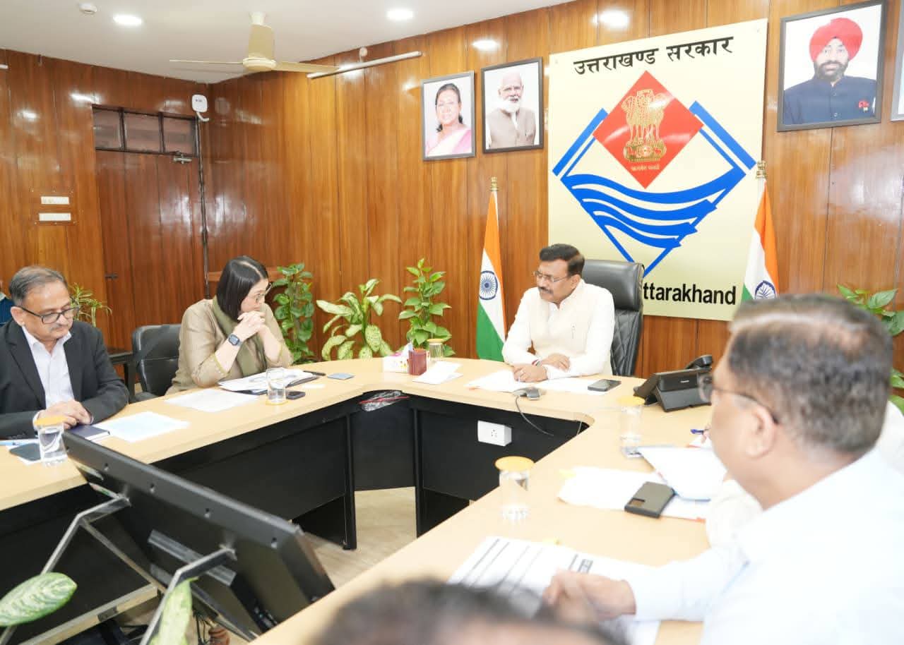 मुख्य सचिव आनंद बर्द्धन ने ADB के साथ बैठक में विकास परियोजनाओं को दी रफ्तार